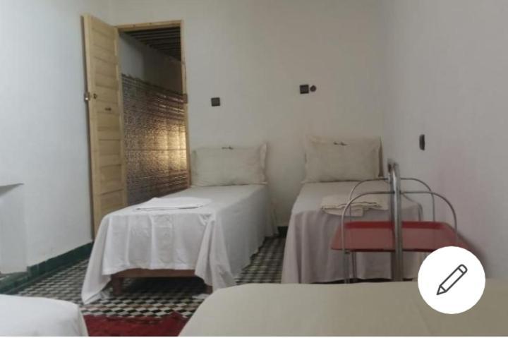 Dar Ouassim Hotel Fes Exterior photo